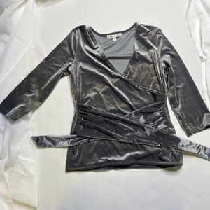 EXPRESS One Eleven Women's Silver Gray Velour Wrap Tie Shirt Deep V Small